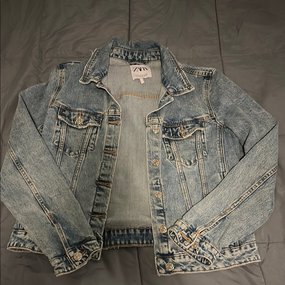 Zara Faded Blue Denim Jacket